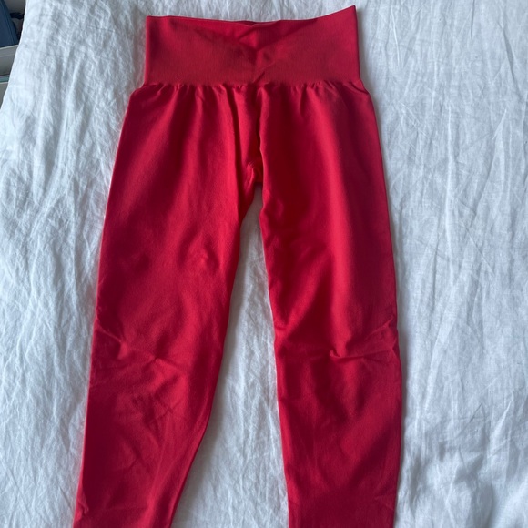 NVGTN pro seamless leggings - Picture 7 of 8